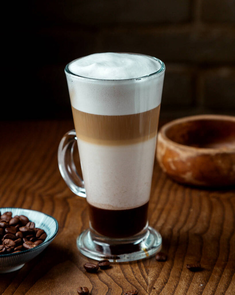 caramel latte on the table - Foto, Imagen
