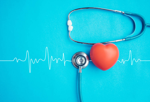 Cuore e stetoscopio, Heartbeat Line, concetto di assistenza sanitaria
. - Foto, immagini