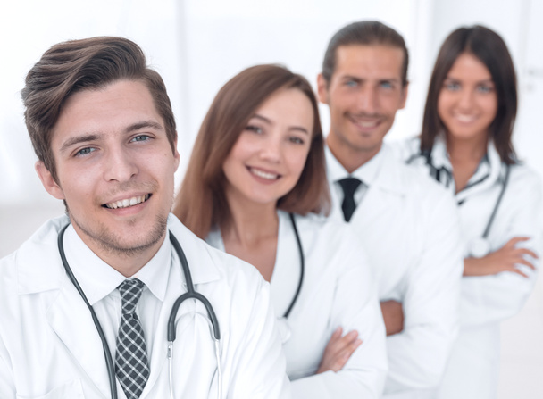 Retrato de confiante grupo feliz de médicos
 - Foto, Imagem