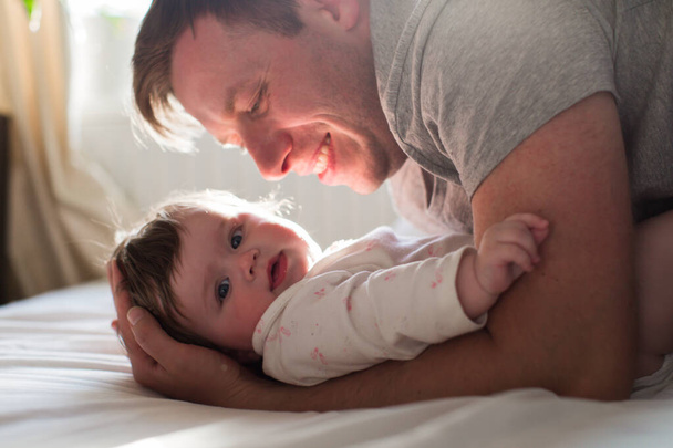 dad and baby loving play together - Foto, Imagen