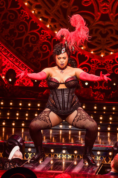 NEW YORK, NEW YORK - SEPTEMBER 09: Opening performance on the stage during  The Blonds x Moulin Rouge The Musical during New York Fashion Week: The Shows on September 09, 2019 in NYC. - Foto, Imagem
