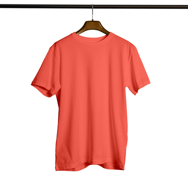 Con esta camiseta de manga corta cuello redondo Mock Up With Hanger For Man In Living Coral Color, su diseño se verá más real
. - Foto, Imagen