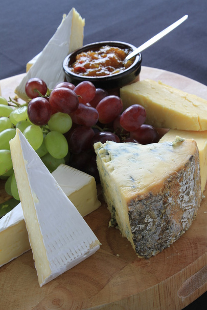 Selecção de queijos a bordo
 - Foto, Imagem
