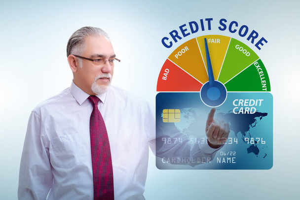 Бизнесмен в концепции кредитного счета
 - Фото, изображение