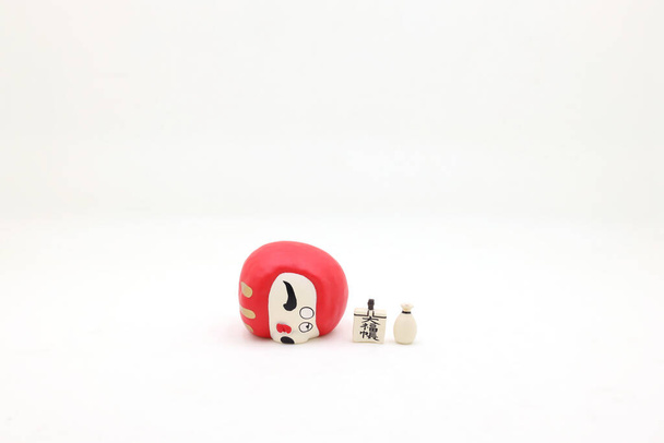 10 april 2020 mascotte van japan, de gelukkige van speelgoed - Foto, afbeelding