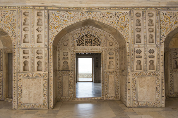 Palazzo a Forte Agra
 - Foto, immagini