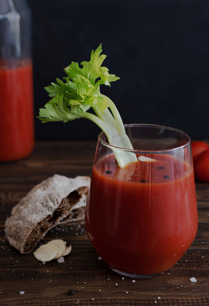 Tomato juice with vegetables, black pepper and salt - Φωτογραφία, εικόνα