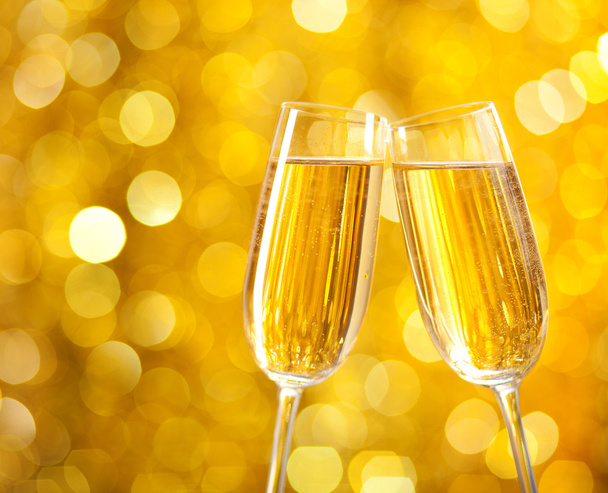 dvě sklenice šampaňského se světly - Fotografie, Obrázek