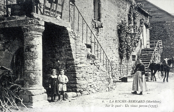 alte postkarte von roche-bernard - Foto, Bild