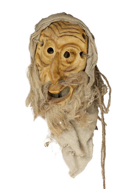 Lithuani népművészet - hagyományos fából készült maszkok ördögök, lovak, harcosok, sámánok, boszorkányok, szellemek és állatok, mint a wollf és kecske. - Fotó, kép
