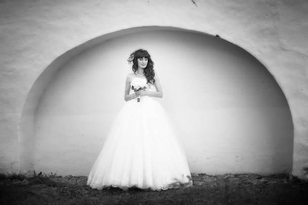 Bride at a wedding in a white dress - Foto, imagen