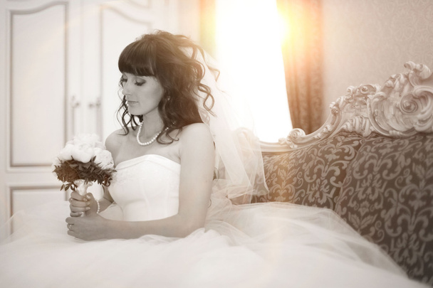 mariée à un mariage dans une robe blanche
 - Photo, image