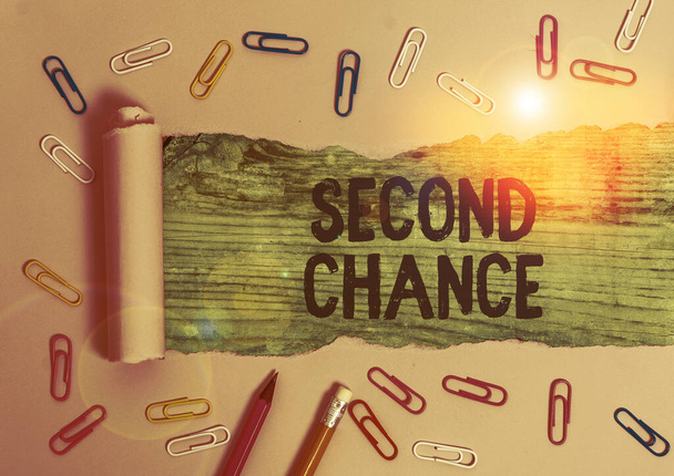 Texte manuscrit Second Chance. Concept signifiant occasion d'essayer quelque chose à nouveau après avoir échoué une fois
. - Photo, image