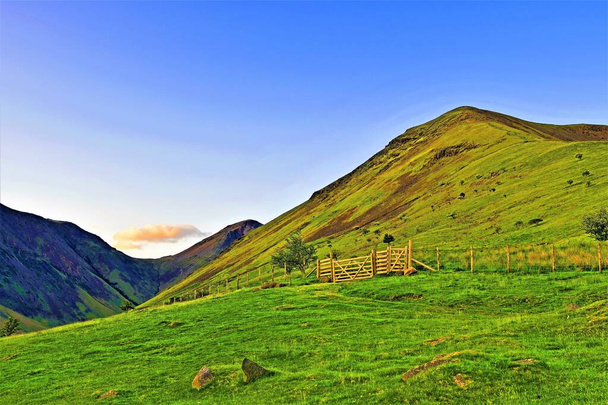 Wasdale Head is a scattered agricultural hamlet in the Lake District National Park in Cumbria, England. Wasdale Head claims to be home of the highest mountain, deepest lake, smallest church and biggest liar in England.  - Photo, Image