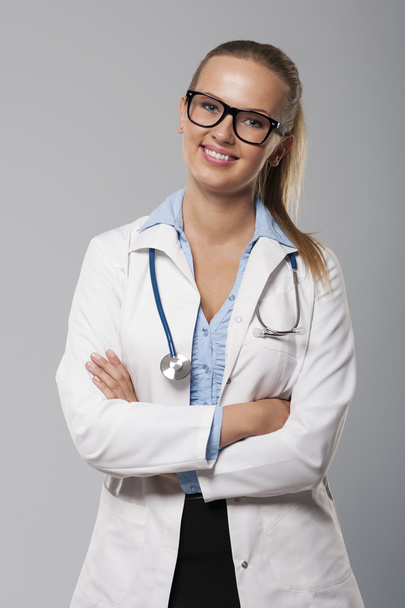 Blonde female doctor - Foto, afbeelding
