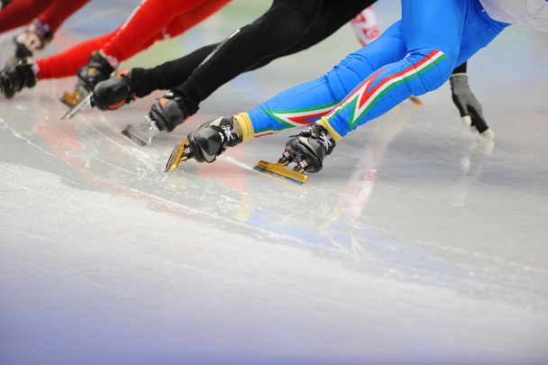 ice-Skaters koşucular bacaklar - Fotoğraf, Görsel