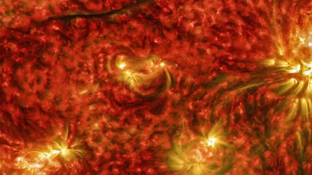 Beauty σύμπαν με zooming στον ήλιο και panning σε ηλιακές εκλάμψεις, επιφάνεια σούπερ λεπτομέρεια δείχνουν ακραία ενέργεια - Στοιχείο αυτού του animation παρέχεται από το Goddard Space Flight Center της NASA / SDO - Πλάνα, βίντεο
