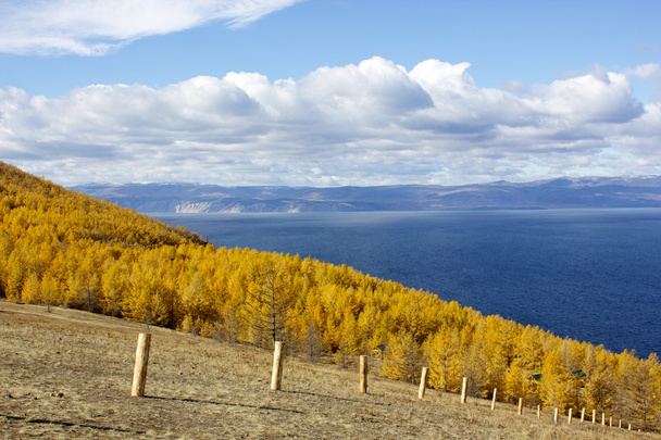 Bellissimo panorama sul lago Baikal, Russia
 - Foto, immagini