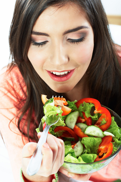 サラダを食べる女性 - 写真・画像