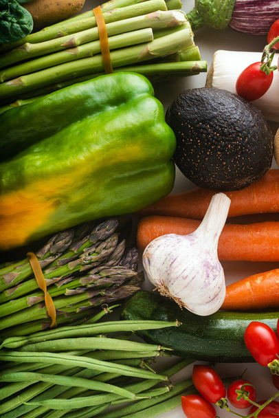 many varied colored fresh vegetables for home delivery. banner advertising - Foto, Imagen