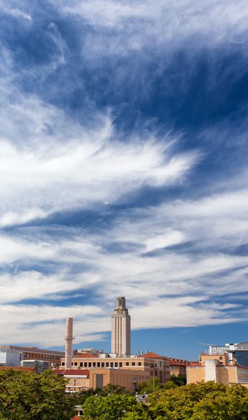 függőleges panoráma nyílik a campus a university of texas - Fotó, kép