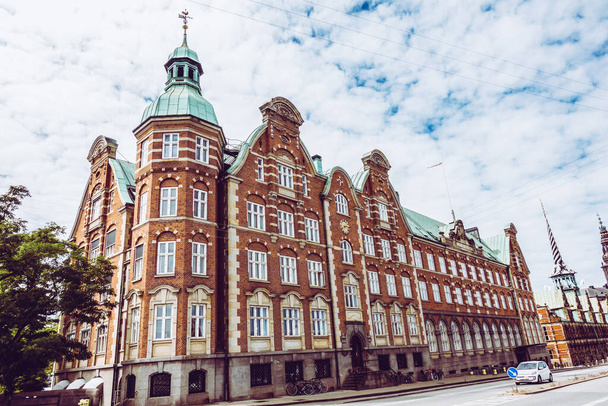 Όμορφη δρόμους της Κοπεγχάγης ταξιδιωτικό υπόβαθρο - Φωτογραφία, εικόνα
