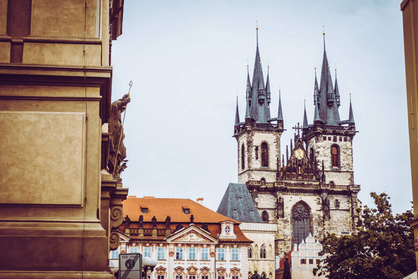 Όμορφοι δρόμοι και την αρχιτεκτονική του φθινοπώρου Πράγα - Φωτογραφία, εικόνα