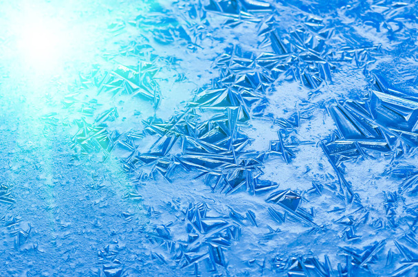 Textúra, minták a tavi jégen karácsony este. Téli háttér - Fotó, kép