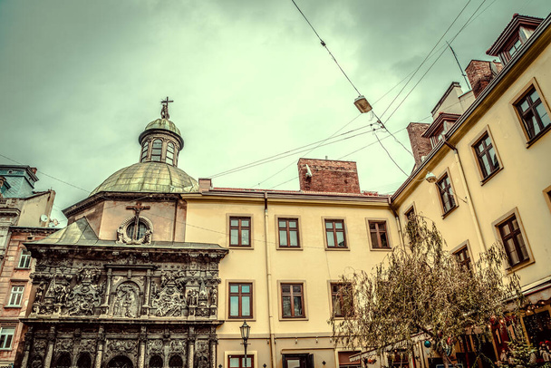 Upea talvi Lviv arkkitehtuuri ja kadut - Valokuva, kuva