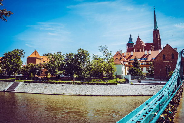 Krásné kostely Vratislavi. Atrakce, cestování po Evropě - Fotografie, Obrázek