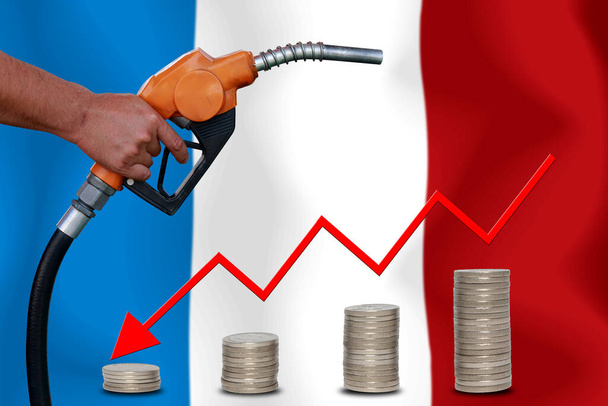 Weltmarktdiagramm zum Ölpreis auf Flaggenhintergrund - Foto, Bild