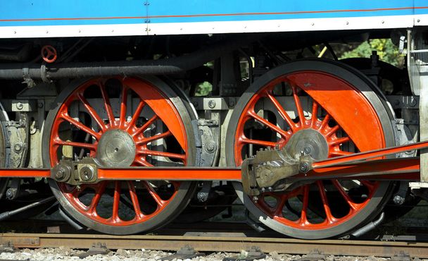 オウム (477.043)、デポ luzna と呼ばれる蒸気機関車の詳細 - 写真・画像
