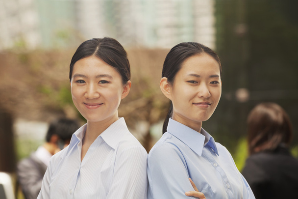 Jeunes femmes d'affaires en Pékin
 - Photo, image