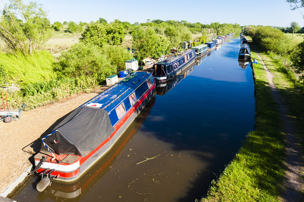 péniches sur le canal, Oxfordshire, Angleterre
 - Photo, image
