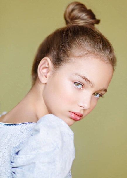 portrait of young model girl in studio - Photo, image