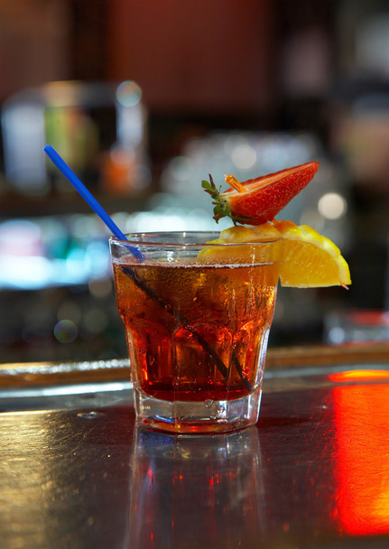 Cocktail alcoólico
 - Foto, Imagem
