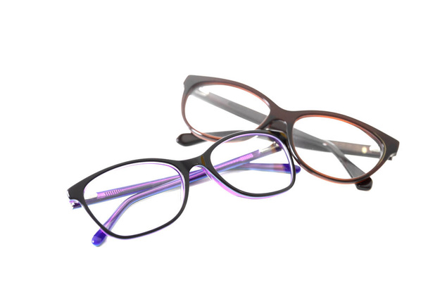 Dos pares de monturas de gafas de plástico de moda. Aislado
 - Foto, Imagen