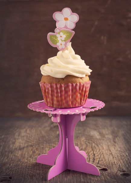 Cupcakes with cream cheese frosting - Foto, Imagen
