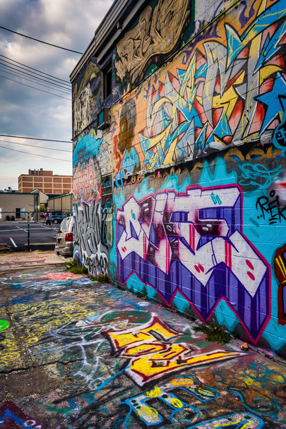 Incredible artwork in Graffiti Alley, Baltimore, Maryland. - Fotoğraf, Görsel
