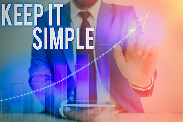 Текст для написания слов Keep It Simple. Бизнес-концепция для спросить что-то легко понять, не вдаваться в слишком много деталей. - Фото, изображение