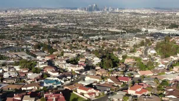 Aerial Telephoto Shot of Los Angeles Downtown City View from Baldwin Hills California Pull Out - Metraje, vídeo
