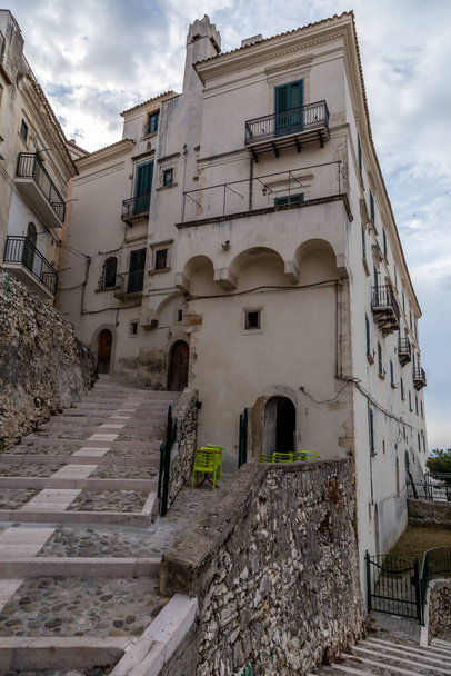 Historic town of Rodi Garganico on a rock high above the sea with narrow streets and steep stairs, Gargano Peninsula, Province of Foggia, Italy - Photo, image