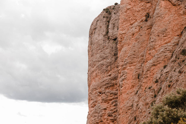 スペインのユスカにあるリグロスのマロス。壮大な岩の形成、 275メートルの高さに達する壁と - 写真・画像