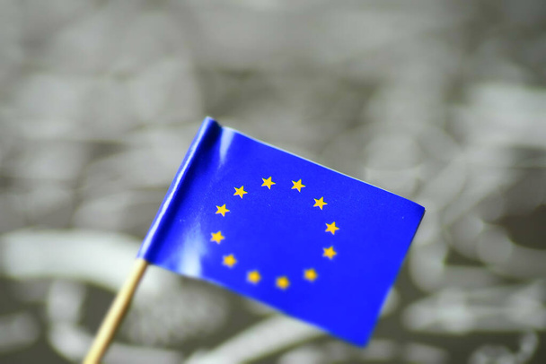 Zamknięcie bandery Unii Europejskiej - Zdjęcie, obraz
