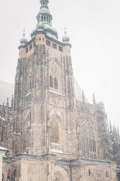 Katedrála sv. Víta v Praze ve sněhu - Fotografie, Obrázek