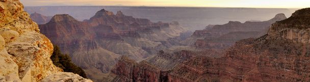 Panorama del Grand Canyon dal punto di vista dell'Angelo Luminoso - Foto, immagini