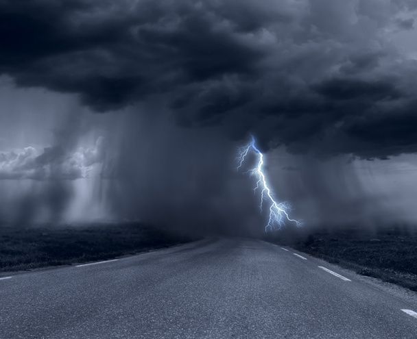 fırtınalı havalarda - Fotoğraf, Görsel