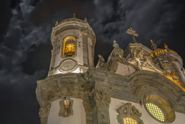 Tour de l'église Saint François d'Assise à Sao Joao Del Rey, Minas Gerais, Brésil
. - Photo, image