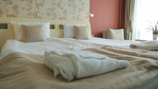 Beds in hotels room - Footage, Video