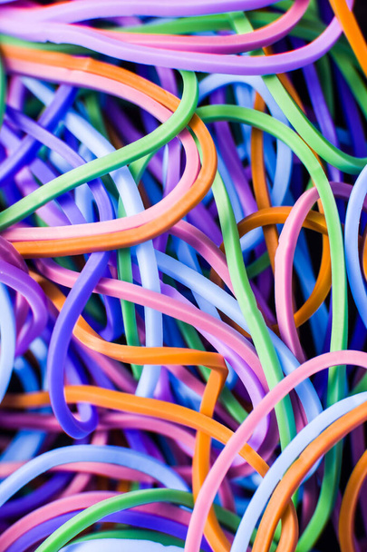 Цветные радужные цвета резиновых лент
 - Фото, изображение